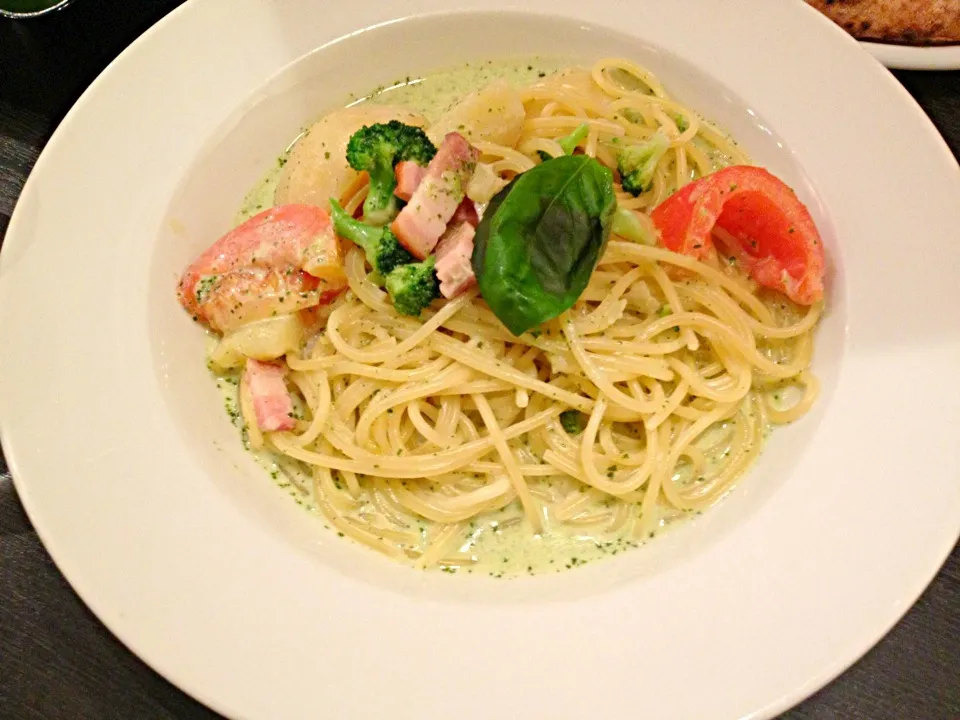 ジェノベーゼクリームのパスタ🍝|kisaさん