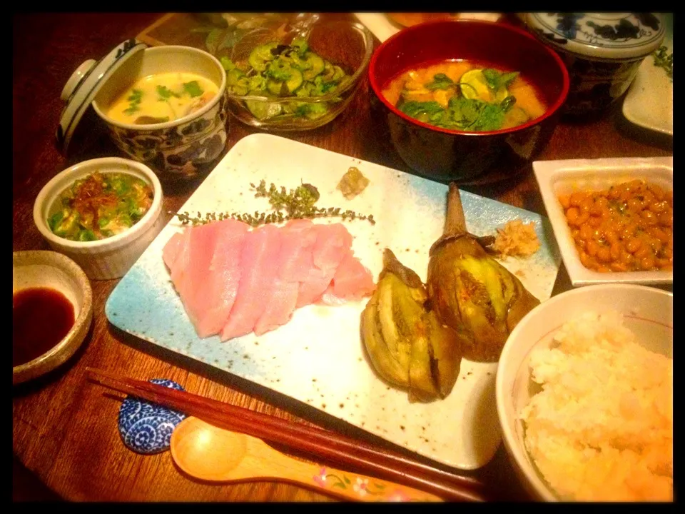 Snapdishの料理写真:備長マグロと焼きなすの和定食|トキロックさん