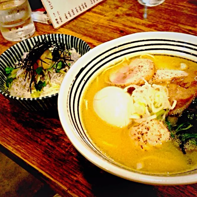 よくばり塩ラーメンと釜揚げしらす丼！|shuさん