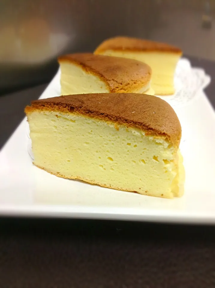 Cotton-Soft Japanese Souffle Cheesecake|Joyce See Tuさん