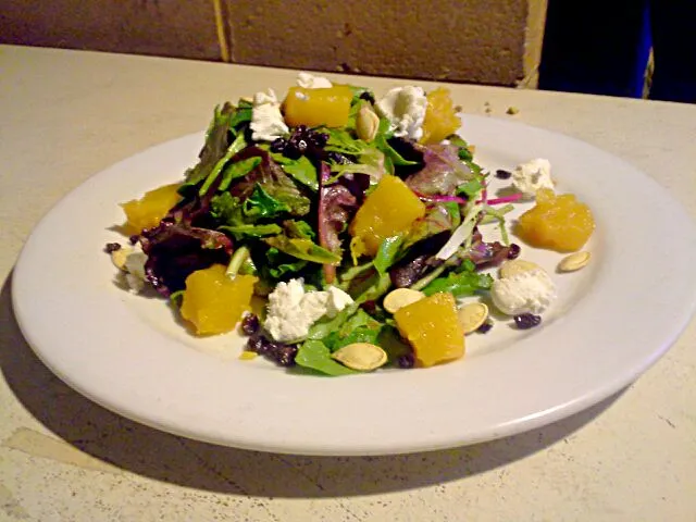 Snapdishの料理写真:Roasted pumpkin, bourbon currants, toasted pumpkin seeds, goat cheese, mixed greens and Pumpkin spice vinaigrette.|Austin Greenさん