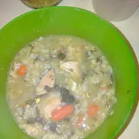 Chicken & brown rice soup w/ spinach, carrots, tomatoes,onion & eggs|Graceさん