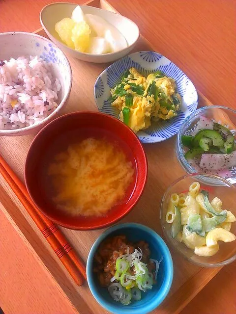 Snapdishの料理写真:朝ごはん今日は和食で♪*|すみれさん