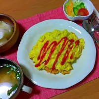 Snapdishの料理写真:オムライス♪晩ごはん。|すみれさん