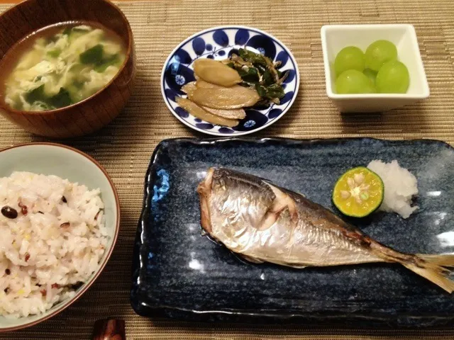 鯵塩焼き  ごぼうとピーマン炒め煮 かき玉汁 ロザリオビアンコ|ikukoさん
