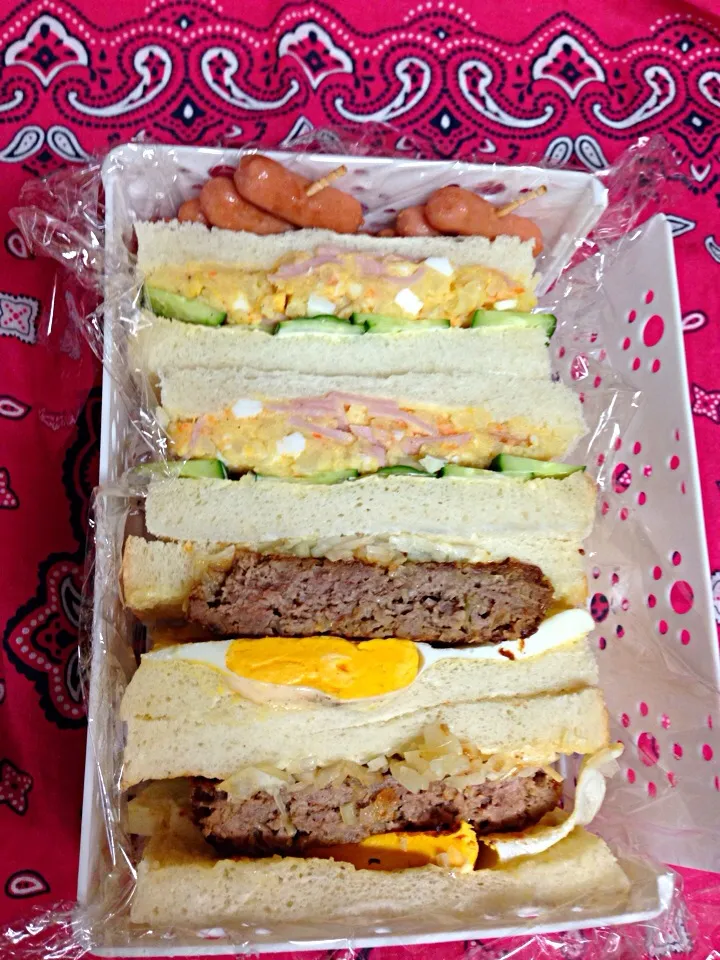 ハンバーグ、ポテトのサンドイッチ|nioniokaoさん