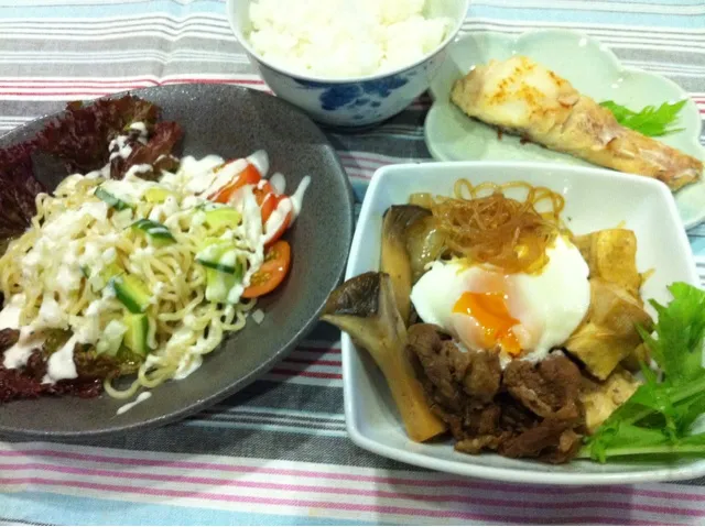 すき煮温卵のせ・タラ味噌漬け焼き・ラーメンサラダ|まーままさん