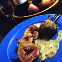 シェリーにくびったけ🌹Fried Fig with sherry&cheese sauce