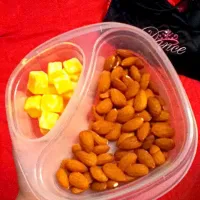 Almonds And Cheese !! :)|Laurenさん