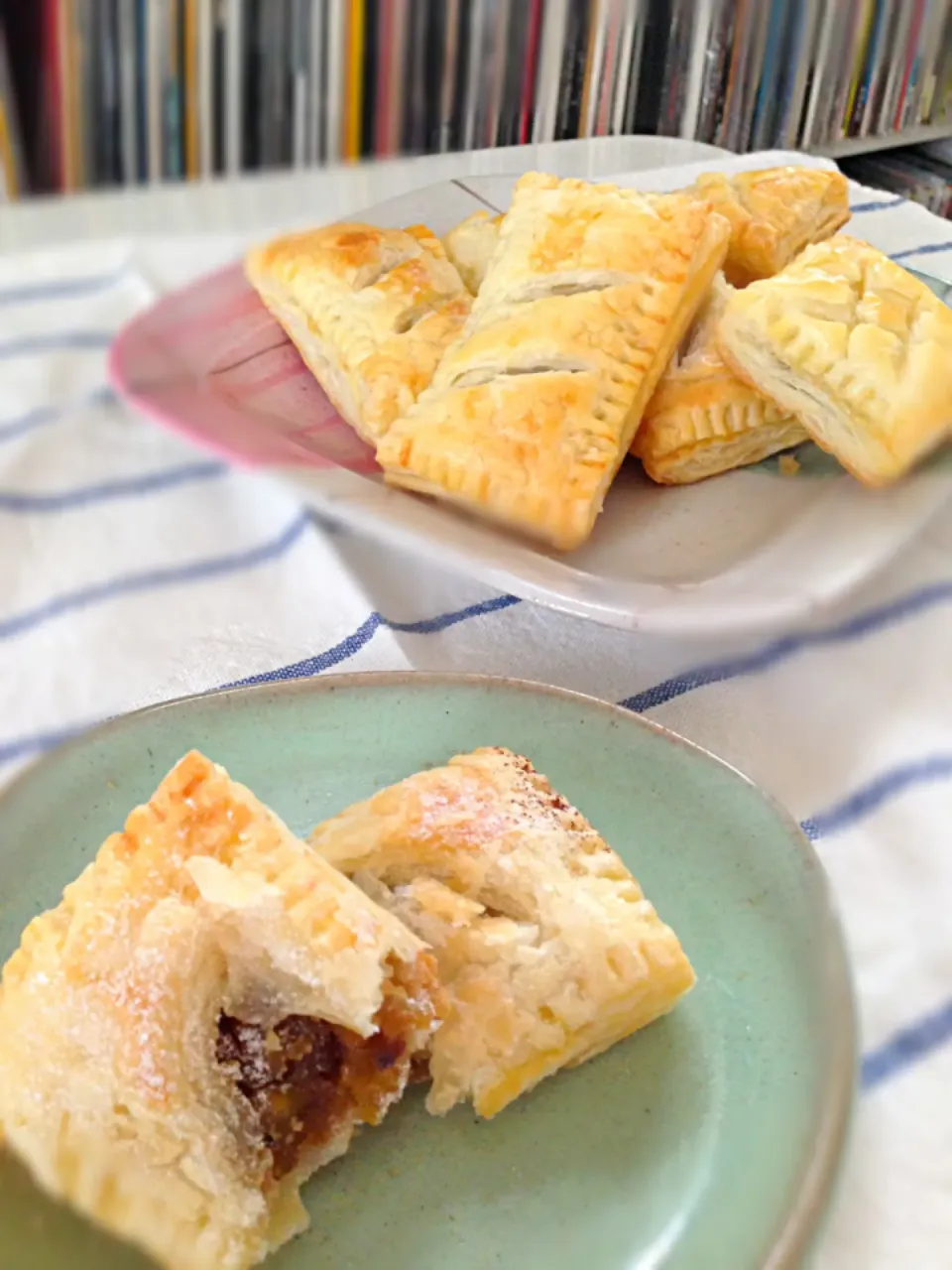 マロンパイとチョコパイ焼けたよ〜|nonさん