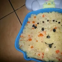 cheezy couscous for my little girl.|hana soffeliaさん