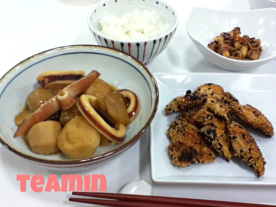 いかと里芋の煮物とか…|てみんちゃんさん