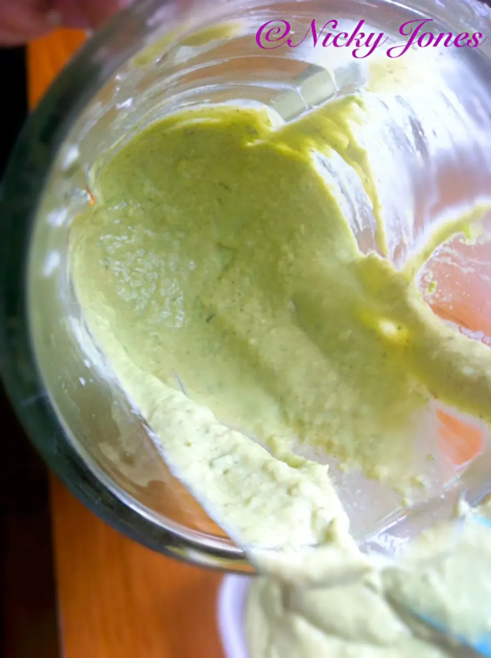 Avocado sauce for pasta or dips|Nicky Jonesさん