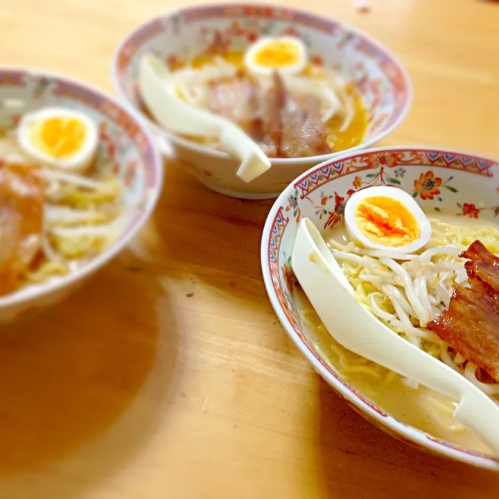 Snapdishの料理写真:北海道物産展で買ったラーメン|Riccaさん