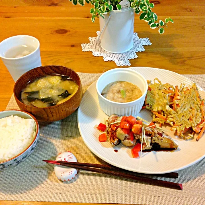 Snapdishの料理写真:カツオのたたきステーキ＆野菜のかき焼き＆山芋とろろ＆味噌汁＆ご飯|sho...✡*゜さん