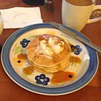 Cinnamon Pecan Pancakes|Alexandra Mikhakさん