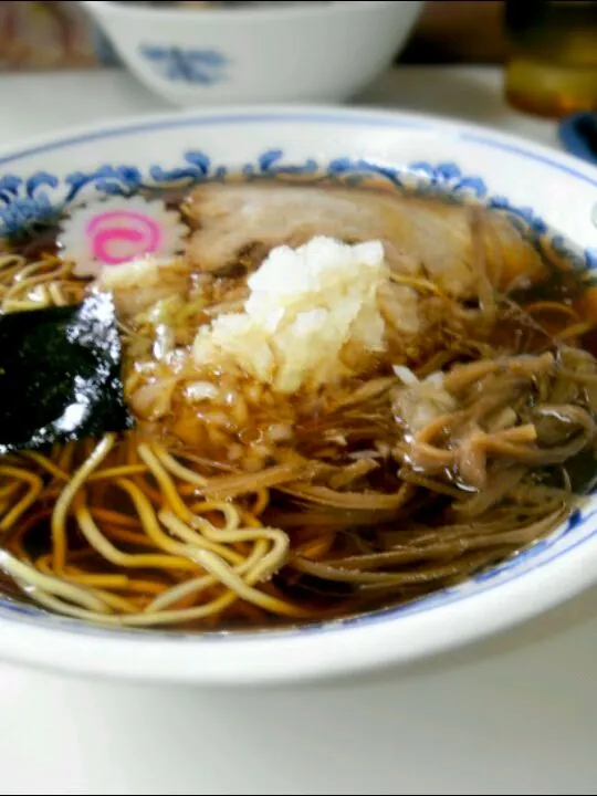 Snapdishの料理写真:♡♡中華そば・並♡♡  スミマセンσ(^◇^;) 今日も麺です！(笑)|のものも🍻さん