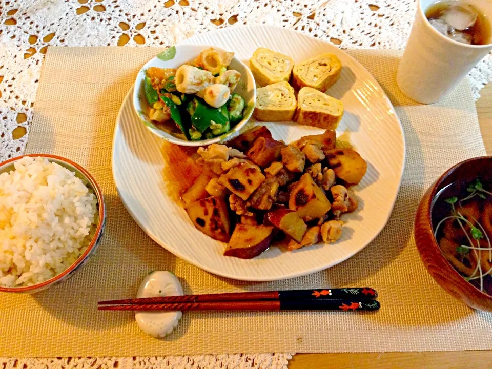 鶏肉とさつまいもの甘煮＆厚焼き卵＆きゅうりとちくわの梅おかか和え＆お吸い物＆ご飯|sho...✡*゜さん