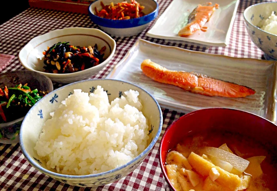 和食朝ごはん♪|ひかるんさん