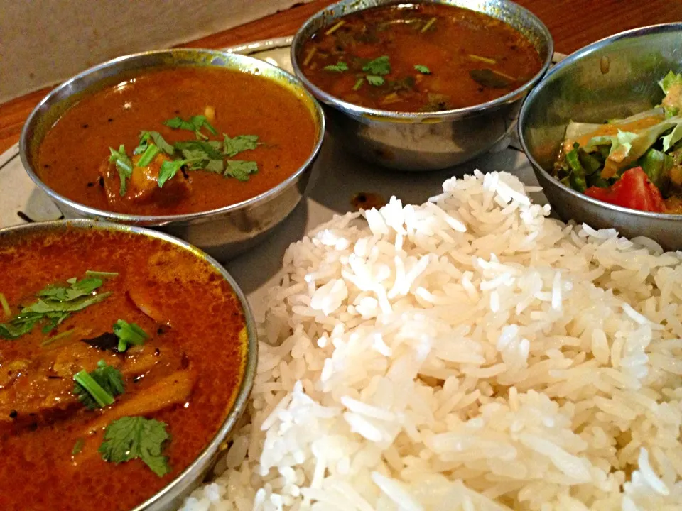 チキンカレー&ブリカレー&ラッサムスープ|ハギーさん