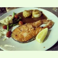 Grilled Salmon Steak|Joanne 교은さん