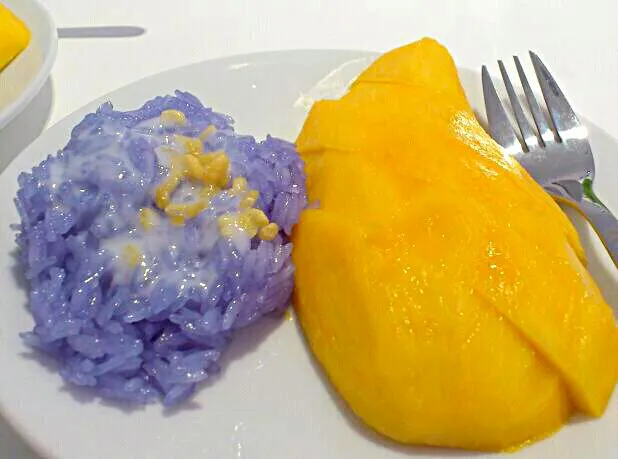 ข้าวเหนียวมะม่วง  Mango & Sweet Sticky rice|ครัวอิอ้วน... Chubby Cookさん