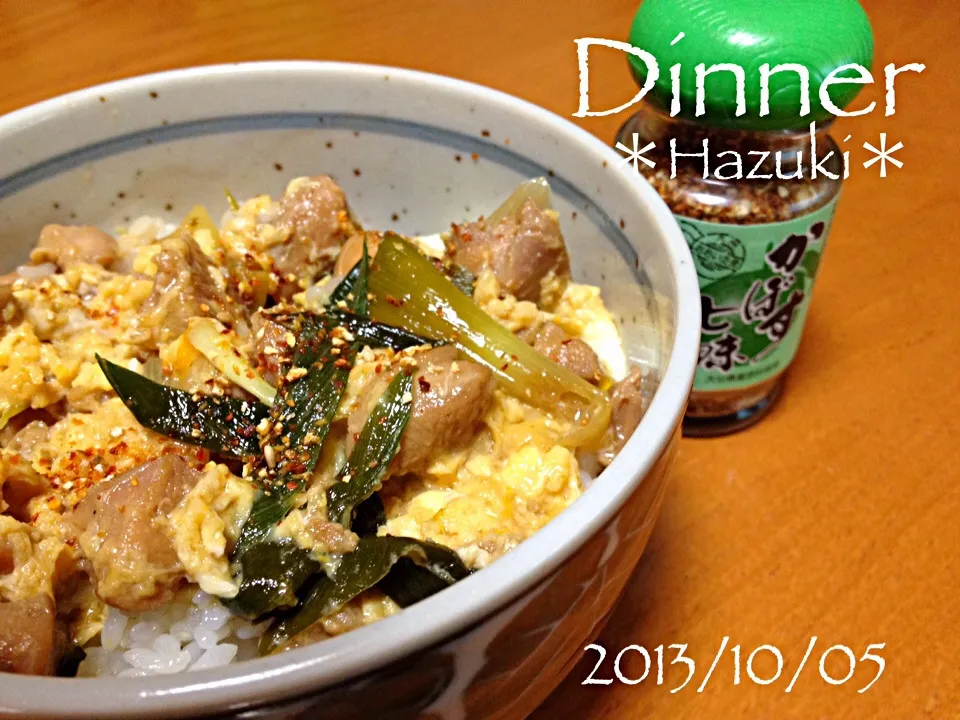 UP忘れとった〜( ﾉω-、)ｸｽﾝ✳︎親子丼|Hazukiさん