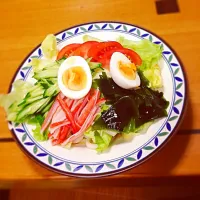 Snapdishの料理写真:野菜たっぷりサラダうどん|まりりんさん