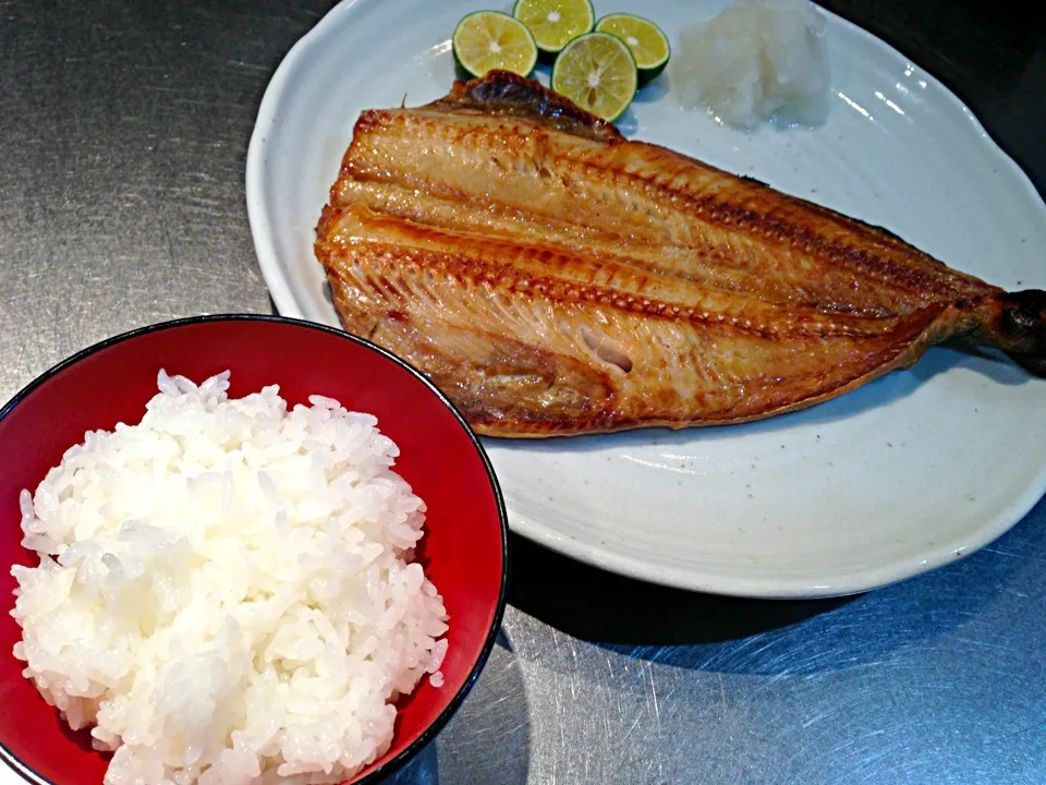 Snapdishの料理写真:能生のホッケと魚沼産コシヒカリ(新米)|seiko Oさん