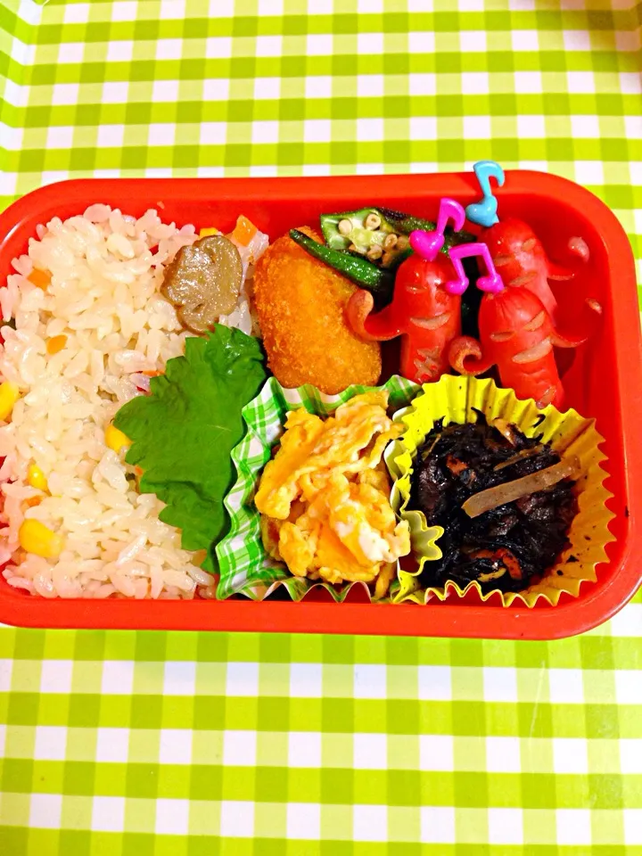 Snapdishの料理写真:JK楓のお弁当10/8☆台風なのに学校だって^^;|よこたんさん