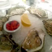 Snapdishの料理写真:oysters|Daniel Balanovskyさん