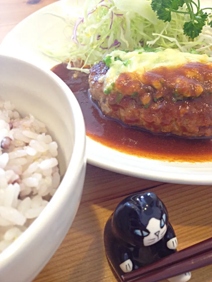 ピーマンのチーズ焼きハンバーグ|ダンディ☆和田さん