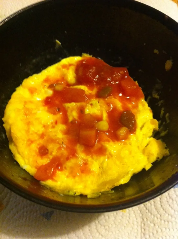 I whole egg-3 egg whites plus salsa|Ericaさん