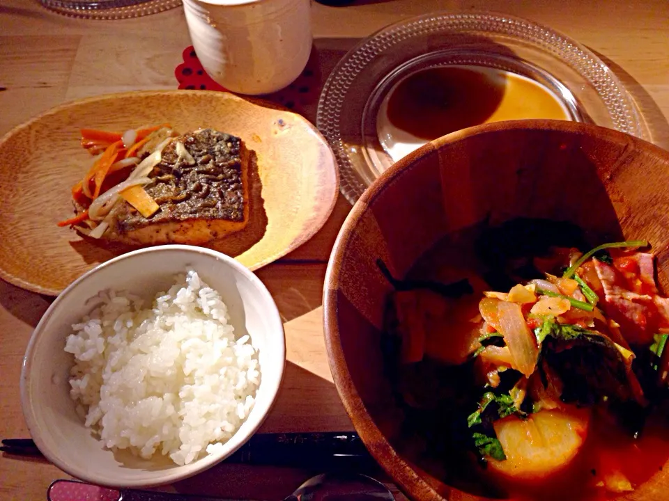 野菜のトマト煮、 ヒラマサのマリネ|sayaさん