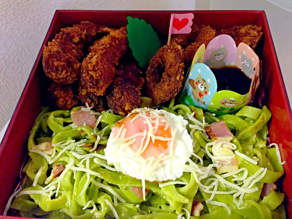 💋Horenso Pasta w/ Breaded Shrimp & Squid 💋|Earth Angelさん