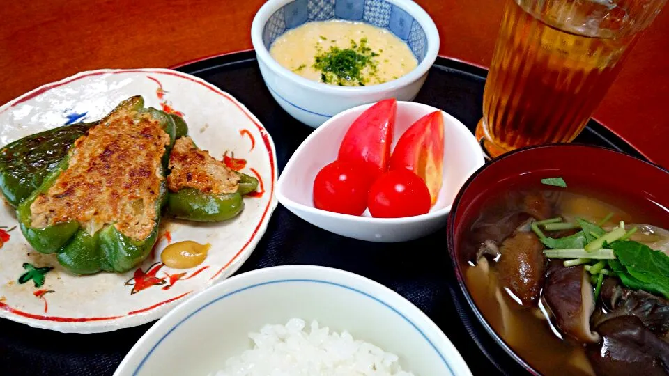 お昼ご飯～　ピーマン肉詰めが食べたくて！|ｋｚｓｙｋさん