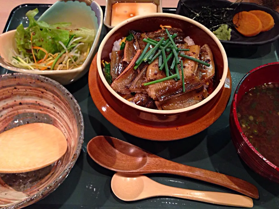 煮穴子の釜飯。|たけうちさん