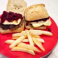 Greek Burgers with homemade beet root relish and Haloumi|Rachel Garlandoさん