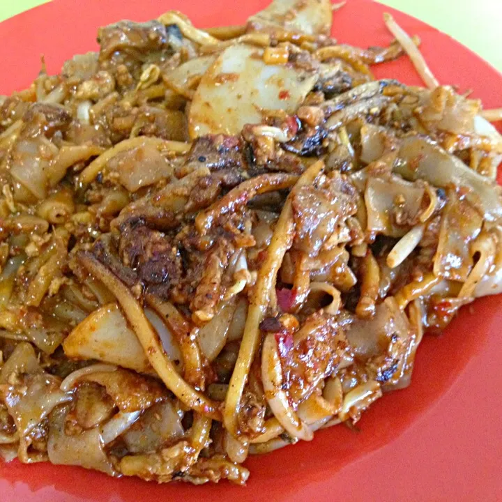 Snapdishの料理写真:Outram Park Fried Kway Teow Mee|Yvonne Limさん