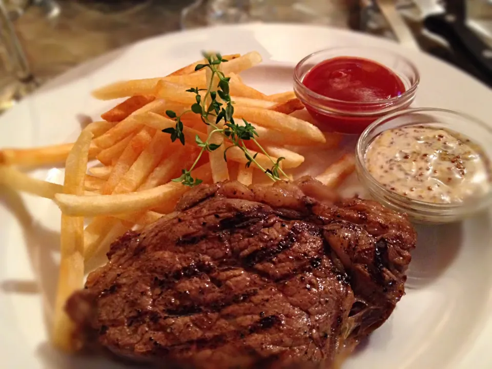 Steak Frite|Chris Shannonさん