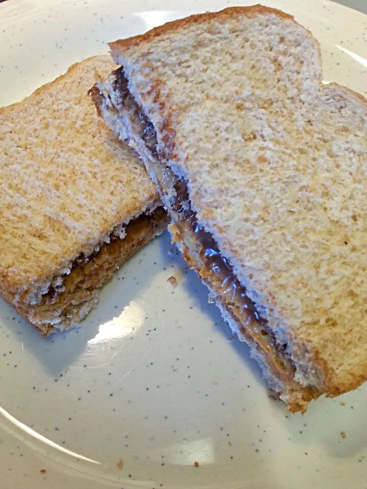 nutella & peanut-butter sandwich|ash tamさん