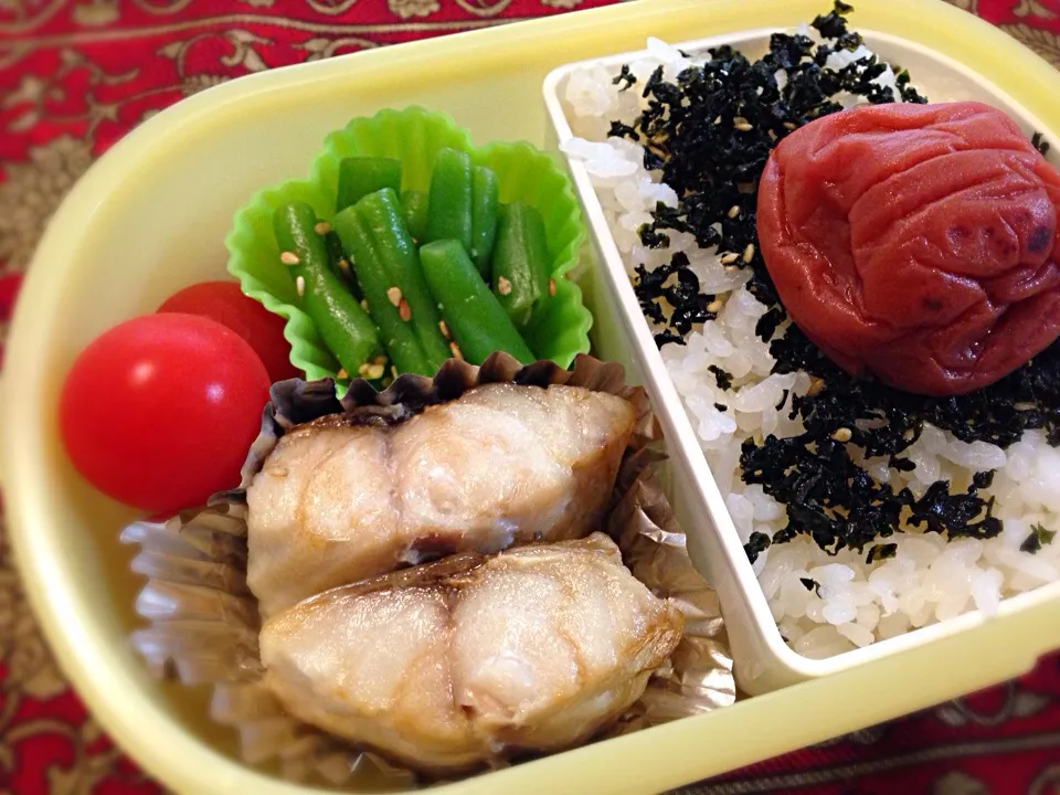 塩鯖といんげんの胡麻和え弁当|もえさん