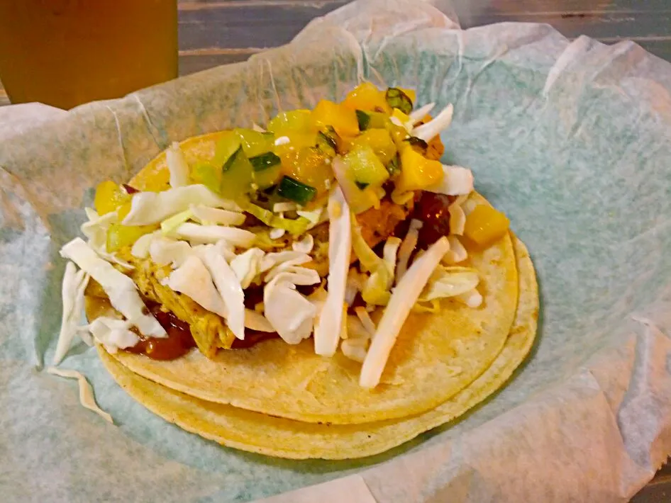 Thai Peanut Chicken taco w/ Tropical Salsa|Heajin Bangさん