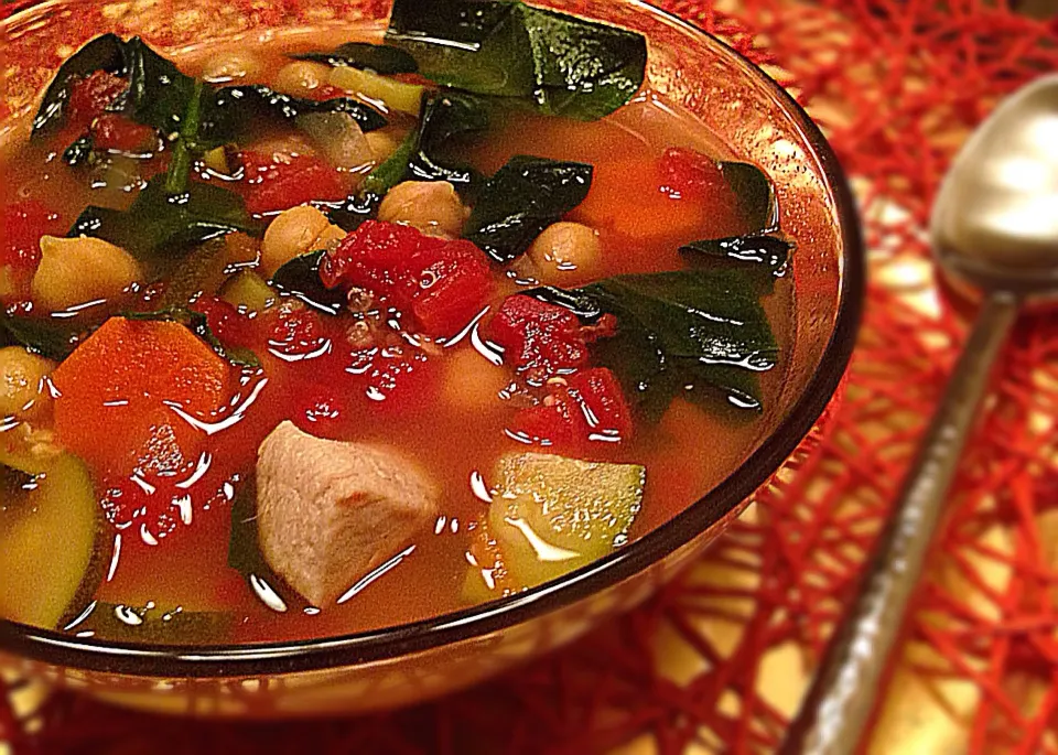 Chicken Vegetable Soup 236 Calories for 2 Cups !|lindsay robesonさん