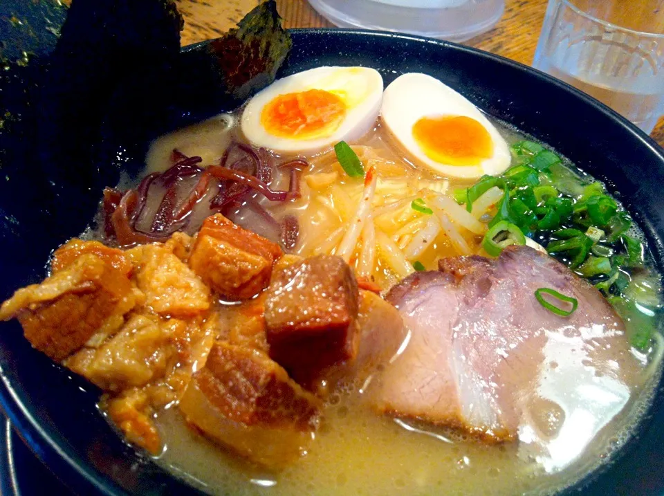 とんこつラーメン|さりさん