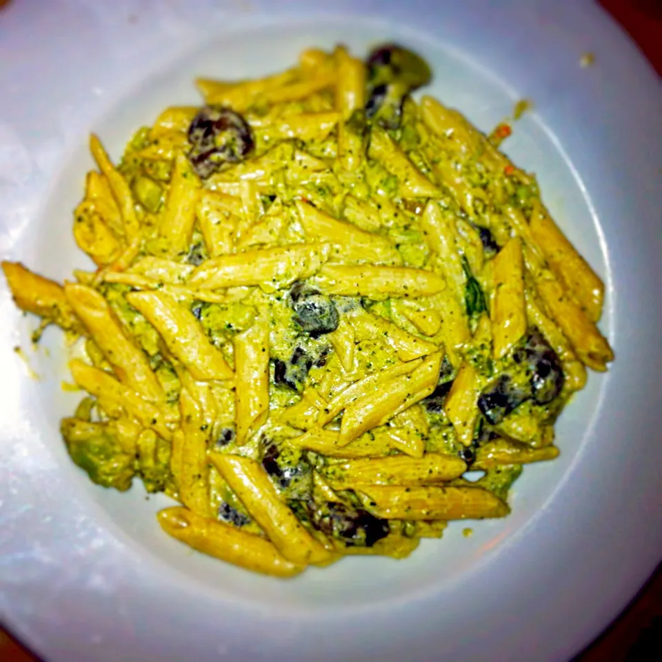 Pasta with Brokkoli and Mushrooms|TobiTobsenさん