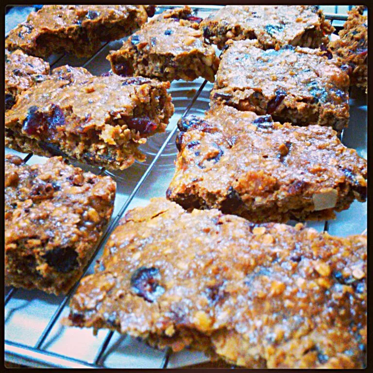 Fruit and Nut Bars|la diableさん