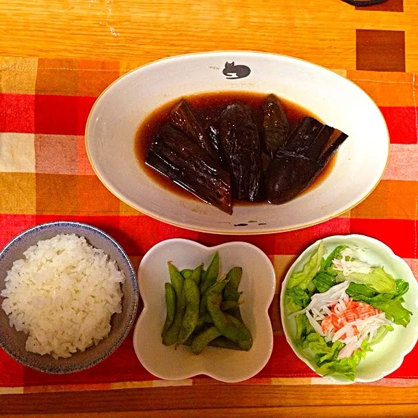 ご飯、茄子の甘辛煮、枝豆、サラダ|ピンコさん