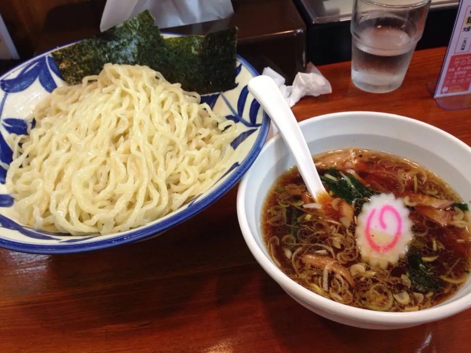 Snapdishの料理写真:つけ麺 850円|daisukeさん