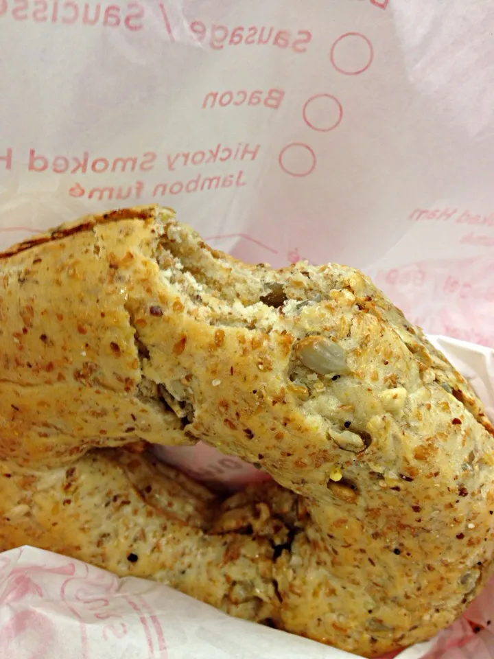 Multigrain bagel|joie chowさん